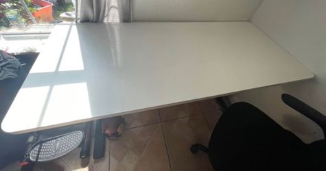 63” White Desk