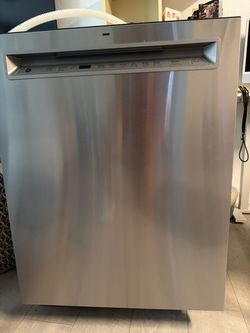 GE GDF670SYVFS Dishwasher – OPEN BOX / NEVER USED – Stainless – 45 dBA $475 OBO