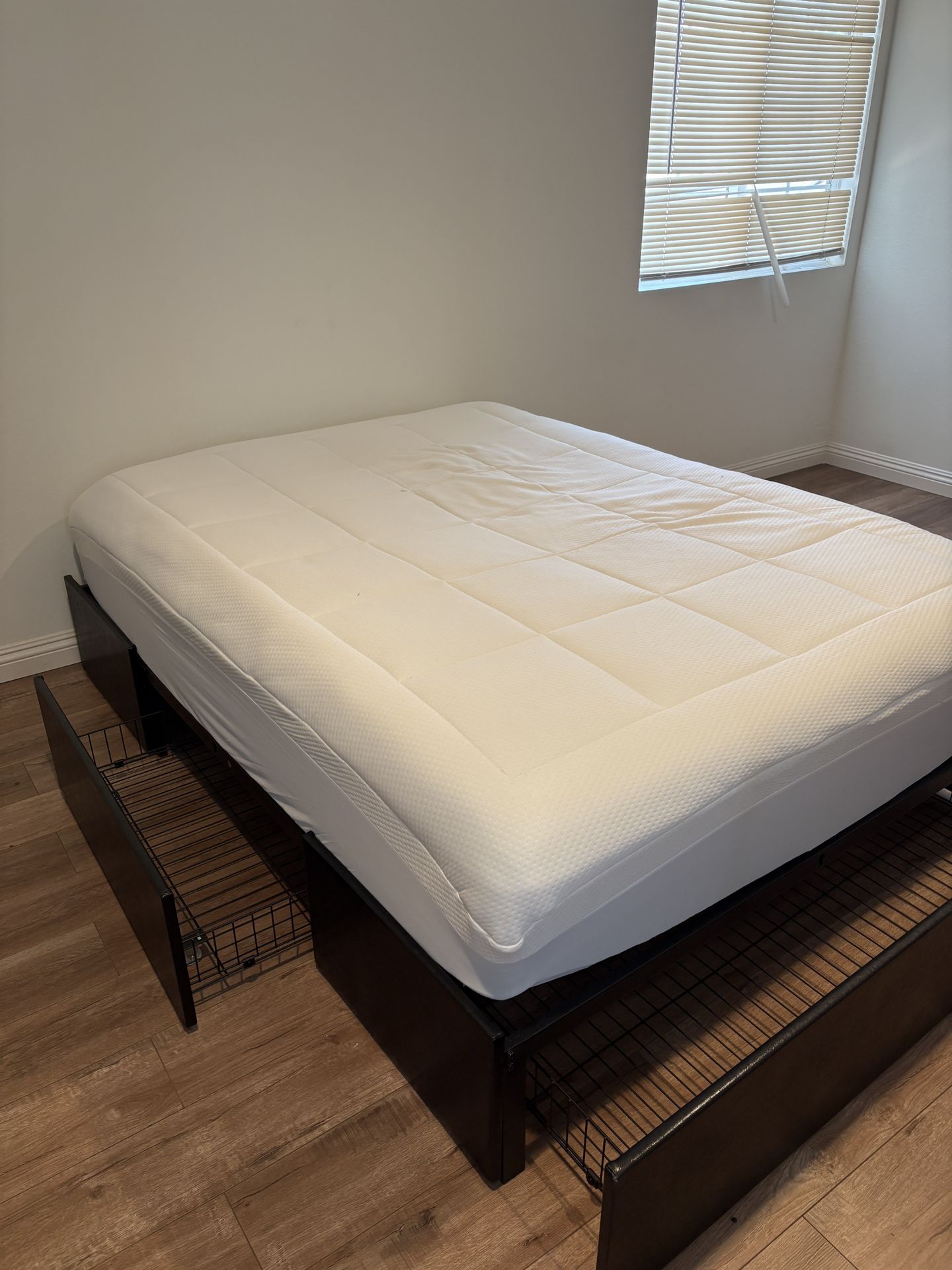 Full Size Bed frame With Drawer Storage - Black