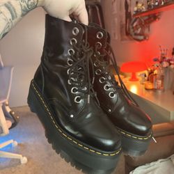 Dr. Martens Jadon Max Boots