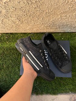 Dior b23 black