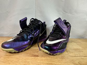 Nike Calvin Johnson Trainer Max CJ81 Purple Black Iridescent (size 10US)