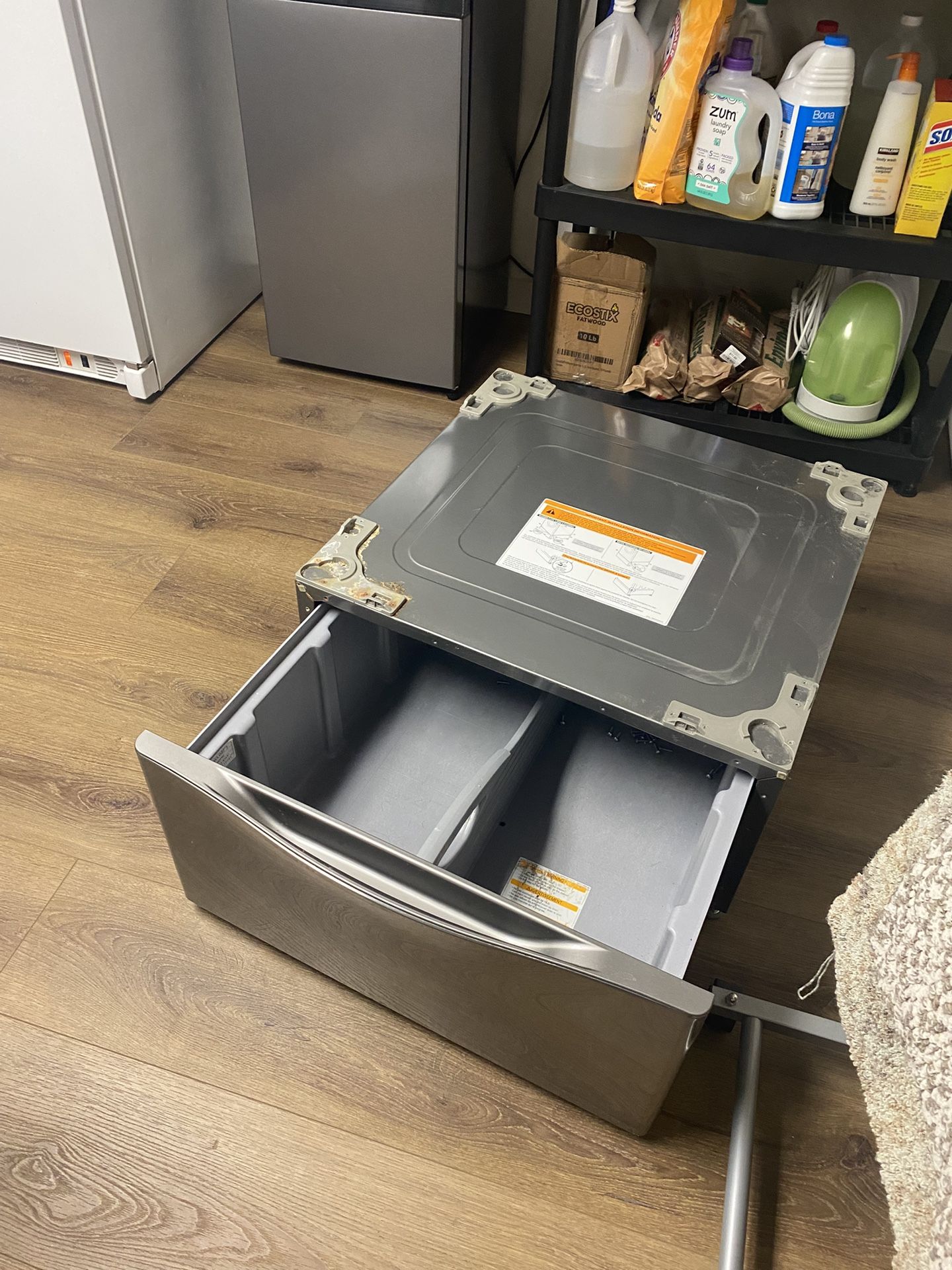 LG Front Loader Pedestal