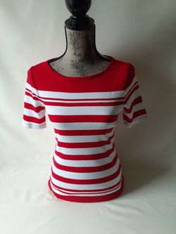 Tommy Hilfiger women's red/white short sleeve top size S/P