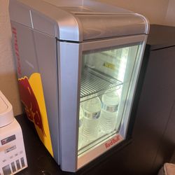 Red Bull Mini Fridge / Display Cooler – Working Great