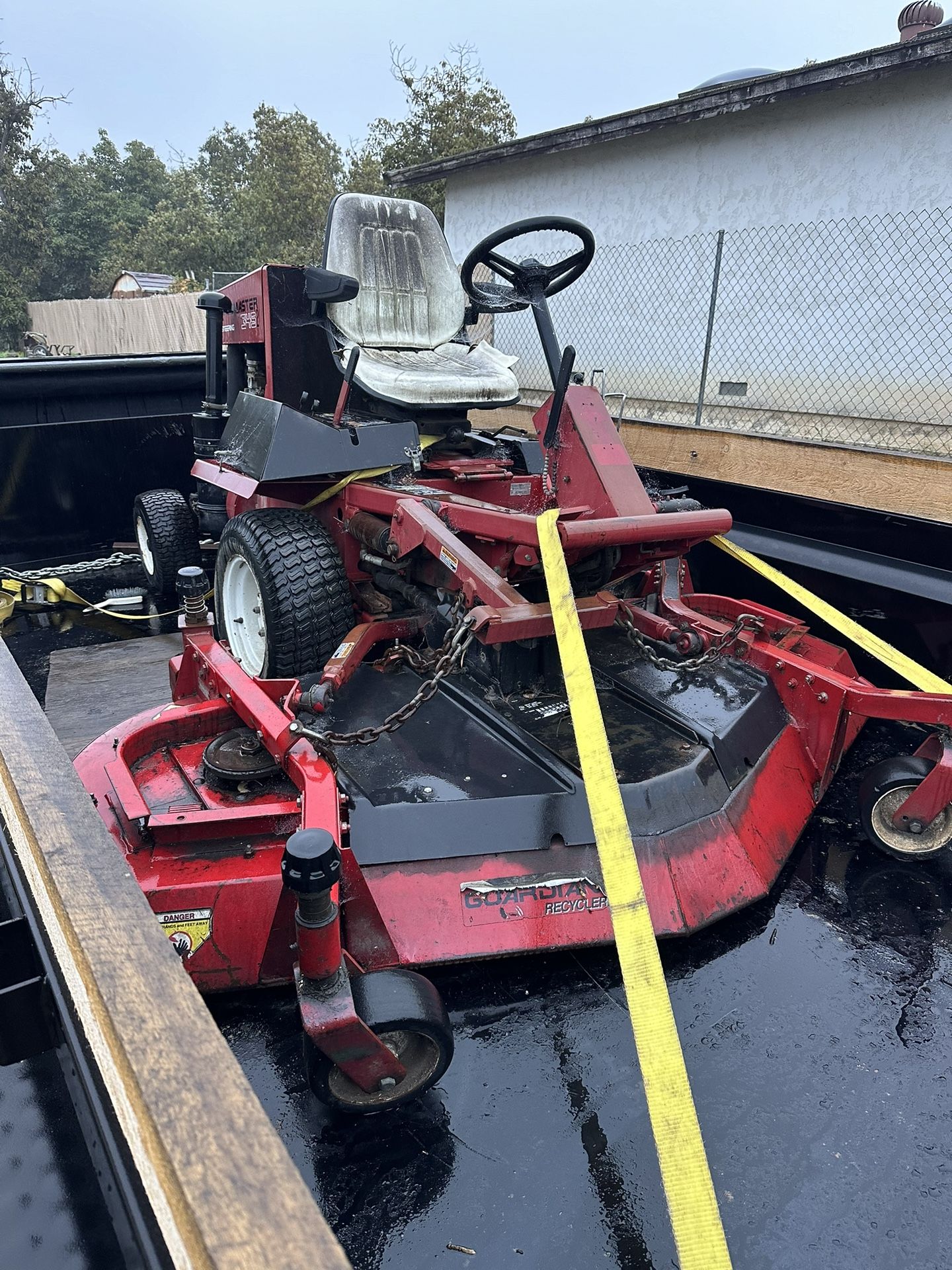 Ride On Lawn Mower