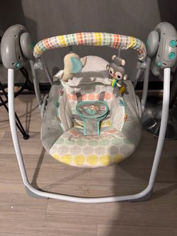 Baby swing