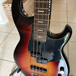 Bass Yamaha BBP34