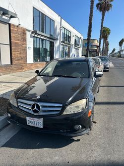 2010 Mercedes Benz c300