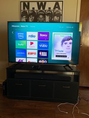 55 inch high sense smart Roku TV