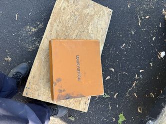 BRICK CITY DISCOUNTZ LLc