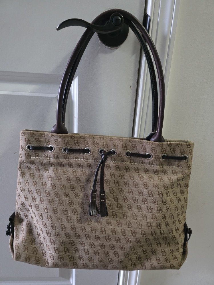 Dooney & Bourke Signature Tote
