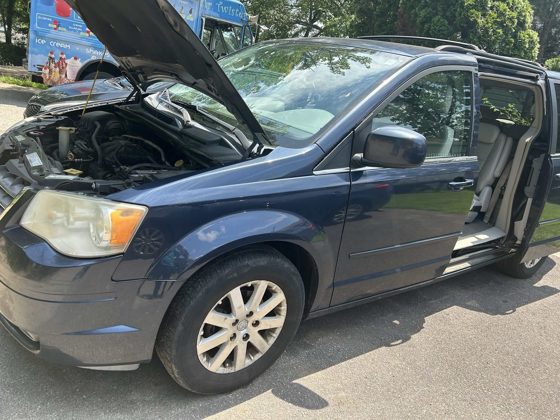 2008 Dodge Caravan