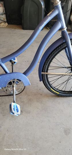 24" Beach Cruiser In Excellent Condition Firm Price