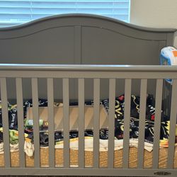 Baby Crib 