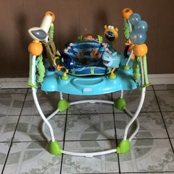 FINDING NEMO BABY ACTIVITY JUMPER MUSIC LIGHTS AND SONGS WORKS!!!!