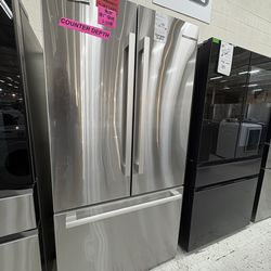 Bosch 800 series 36in smart counter depth French door bottom freezer refrigerator in stainless steel , ice & water