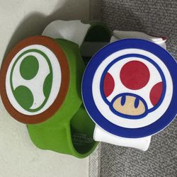 Super Nintendo World Interactive Power-Up Bands 