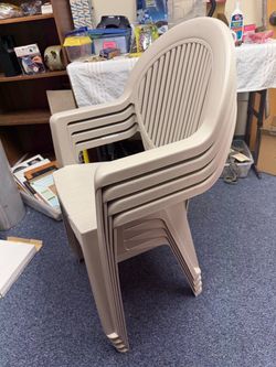 Set of 4 Heavy-Duty Stackable Patio Chairs – Made in USA