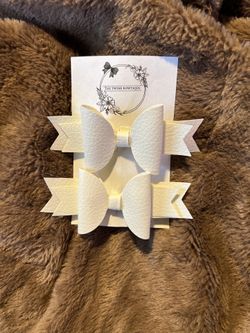 Faux Leather Bows 🎀