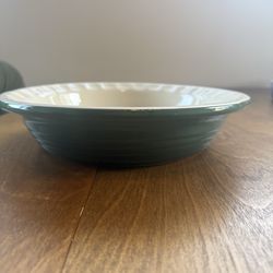 Le Creuset Pie Dish 9”