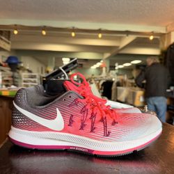 Nike Air Zoom Pegasus 33 Women’s Size 11