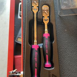 Snap On Breast Cancer Pink Ratchet Set 