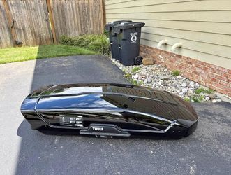 Thule Motion XT XL Roof Cargo Box