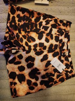 Seven for all mankind womens size 24 and 31
