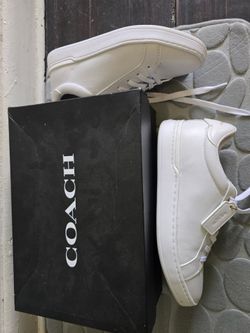 COACH SHOES SIZE 7.5 B