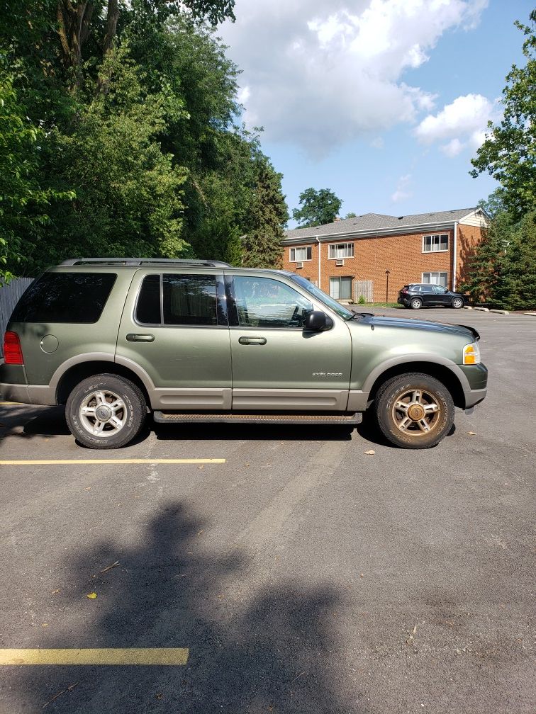 2002 Ford Explorer