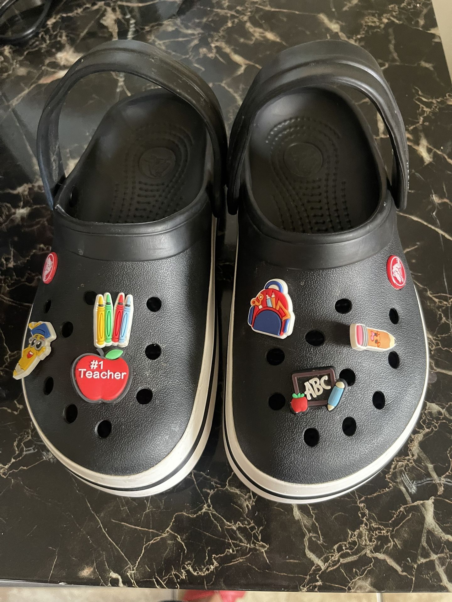 Crocs.  Poco Uso 