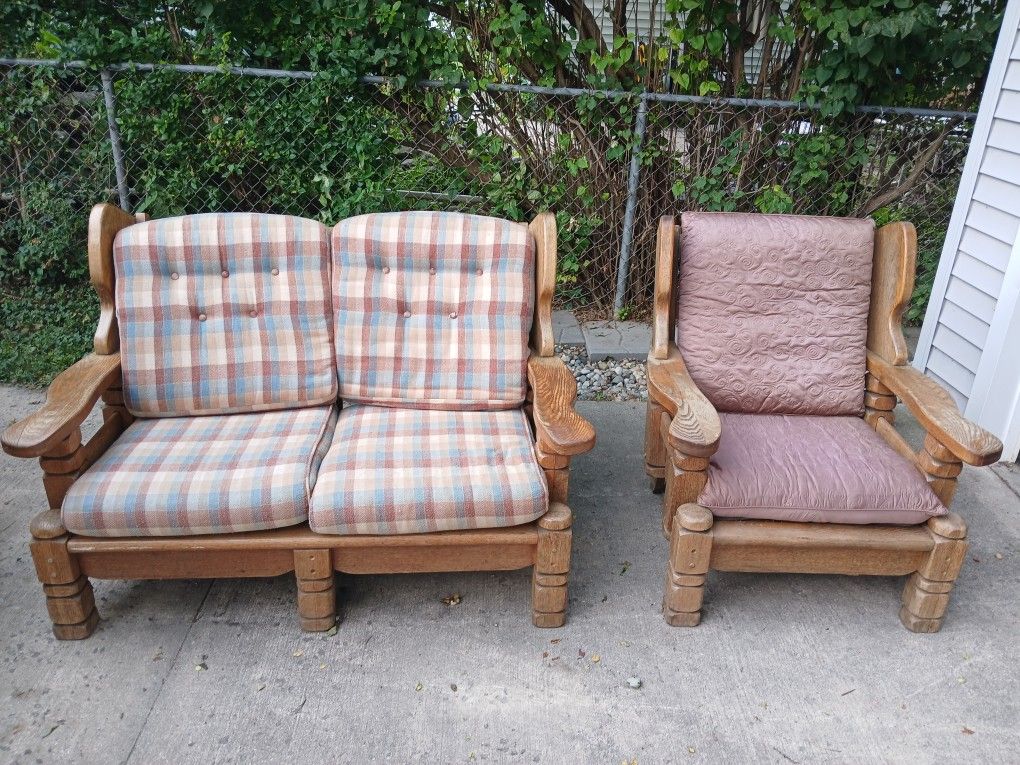 Loveseat & Chair Set