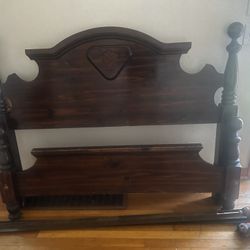 08/03/90 Bed frame 