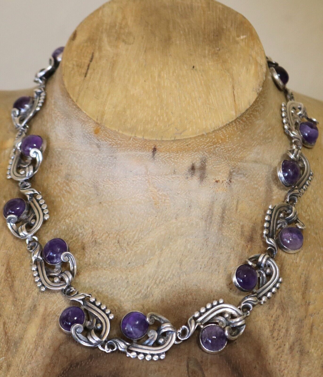 Prosa Mexico Sterling & Amethyst Deco Repousse Necklace 52 Grams 18 Inch
