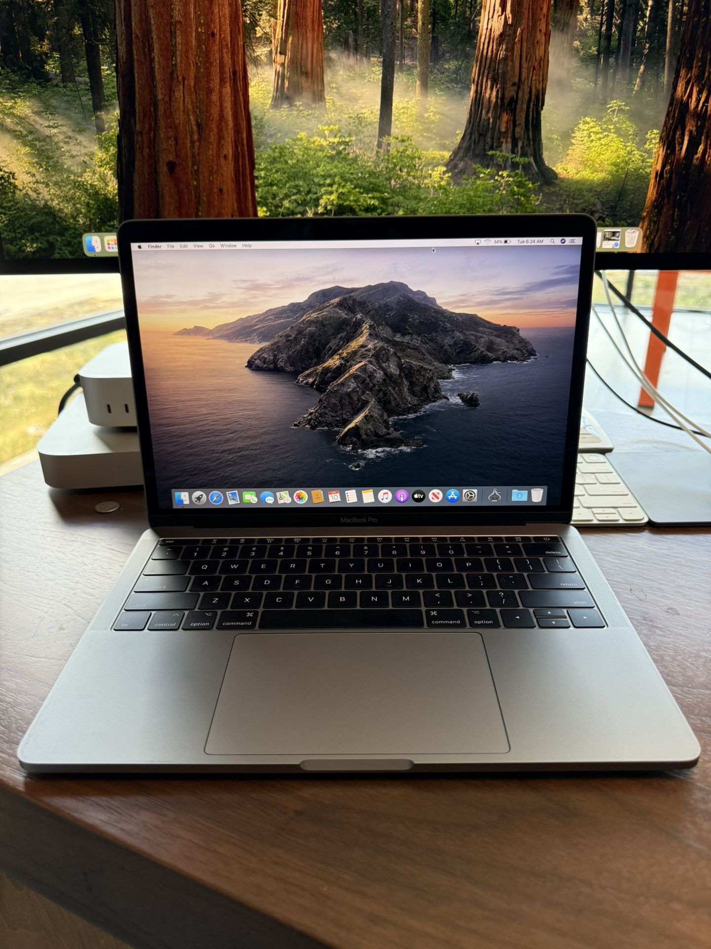 Apple 13” MacBook Pro Core i5 8GB Ram 128SSD! 30 day warranty! We offer financing!