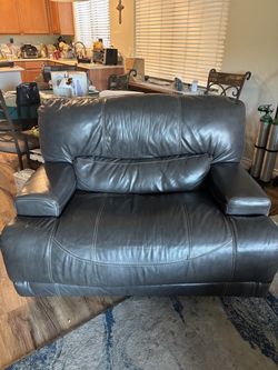 XL leather recliner