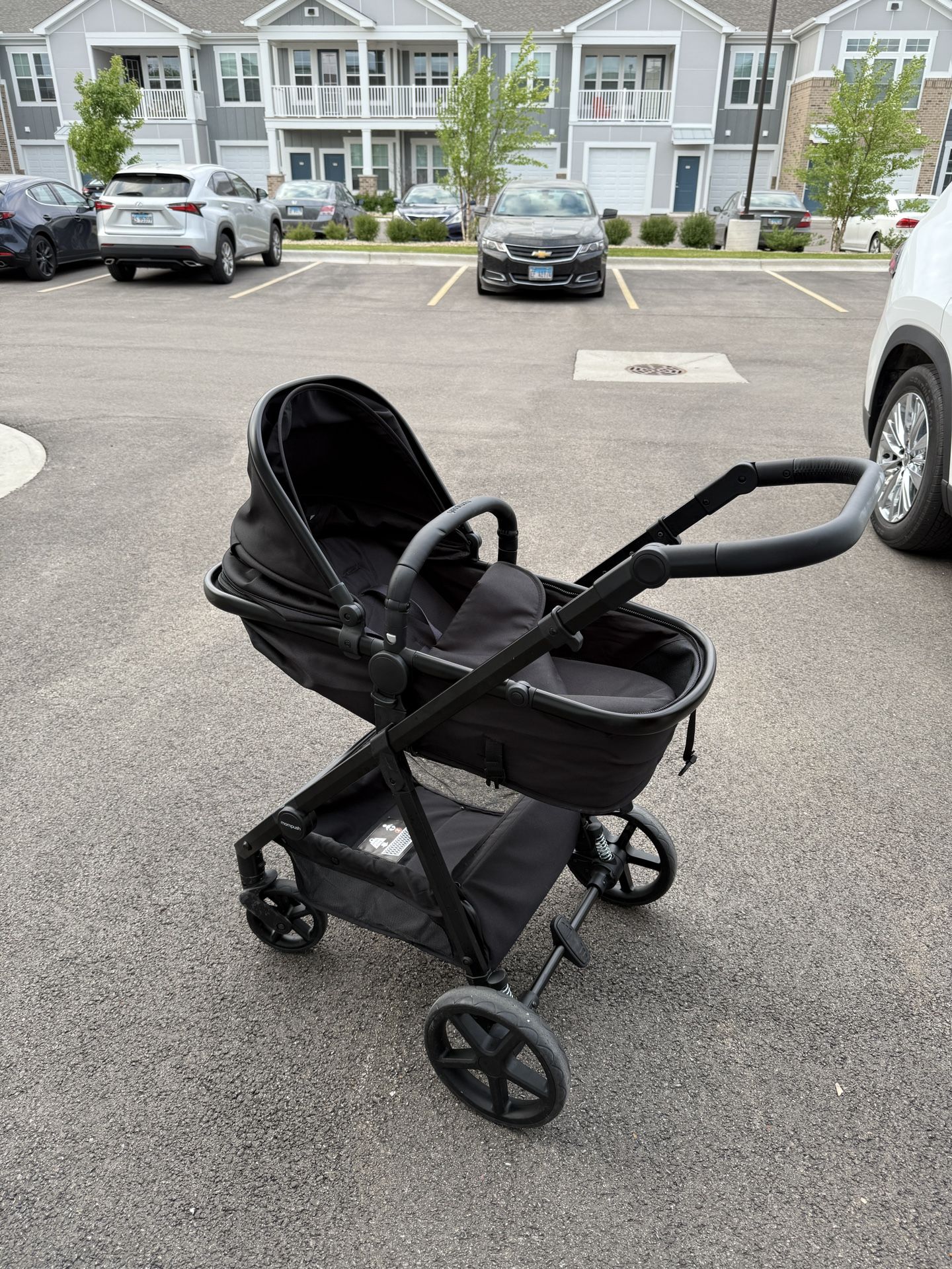 Mompush Stroller