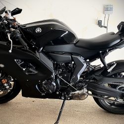 2024 Yamaha YZF-R7