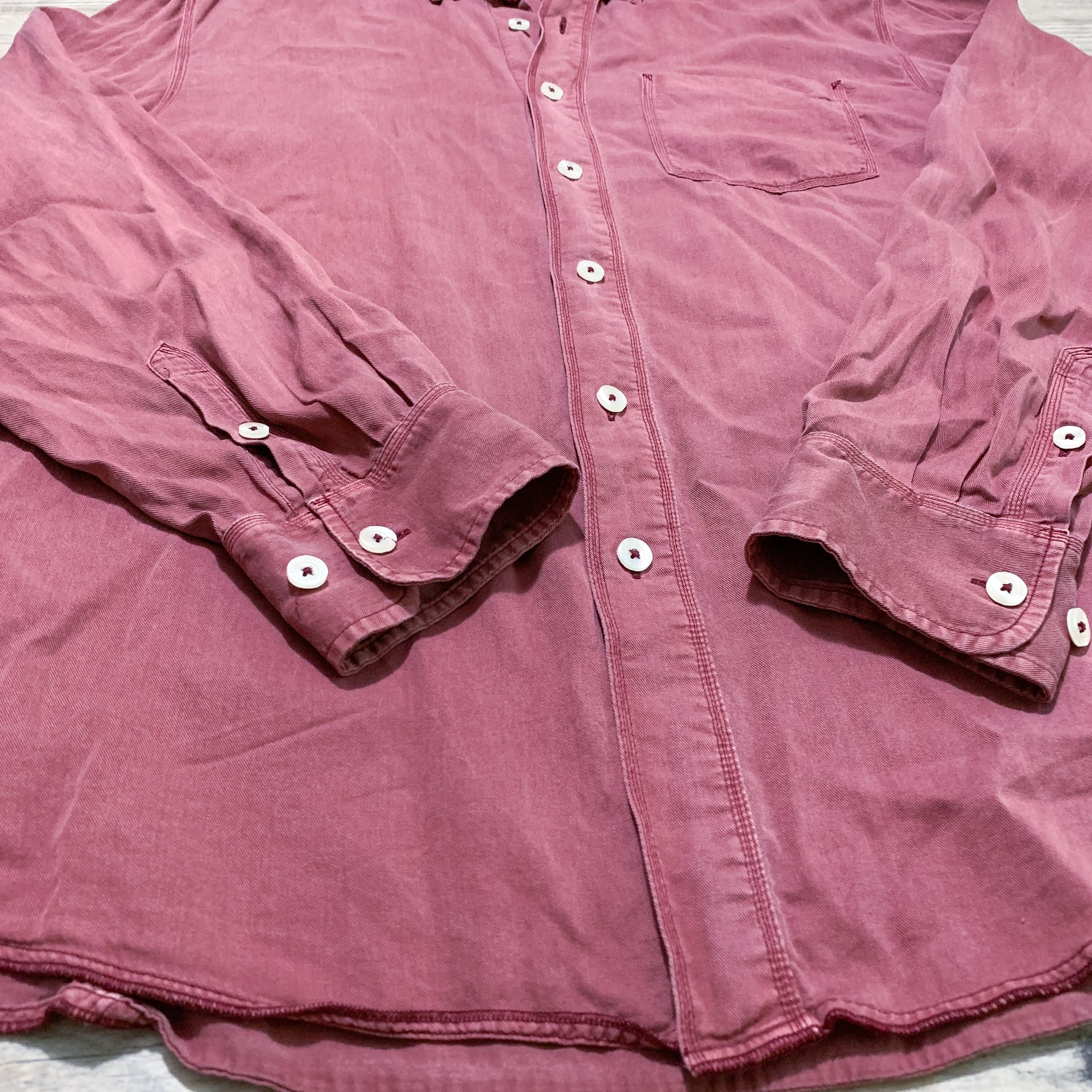 Tommy Bahama Burgundy Men Shirt Size L