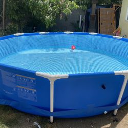 Intex Pool 