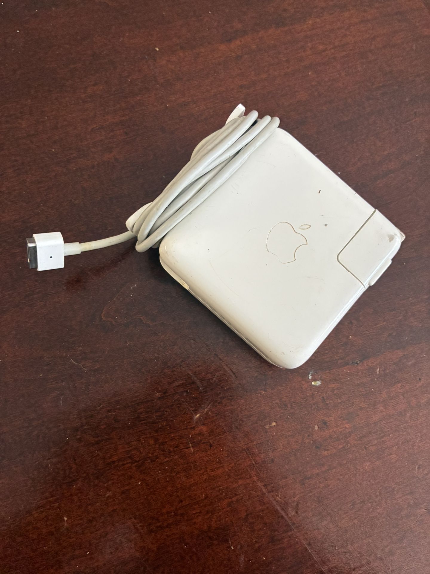 Apple A1184 60w Magsafe AC Power Adapter 