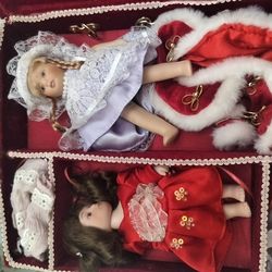 Porcelain doll set with case and accessories