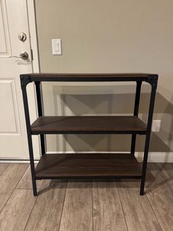 Entry way table