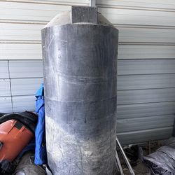 200 gallon water tank