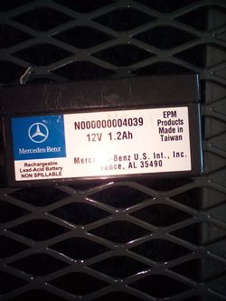 Mercedes-Benz Aux Battery