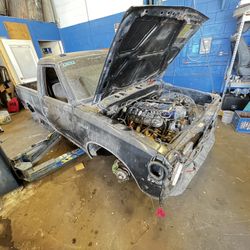 Nissan 720 Part Out 