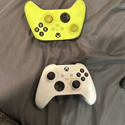 Xbox Controllers 