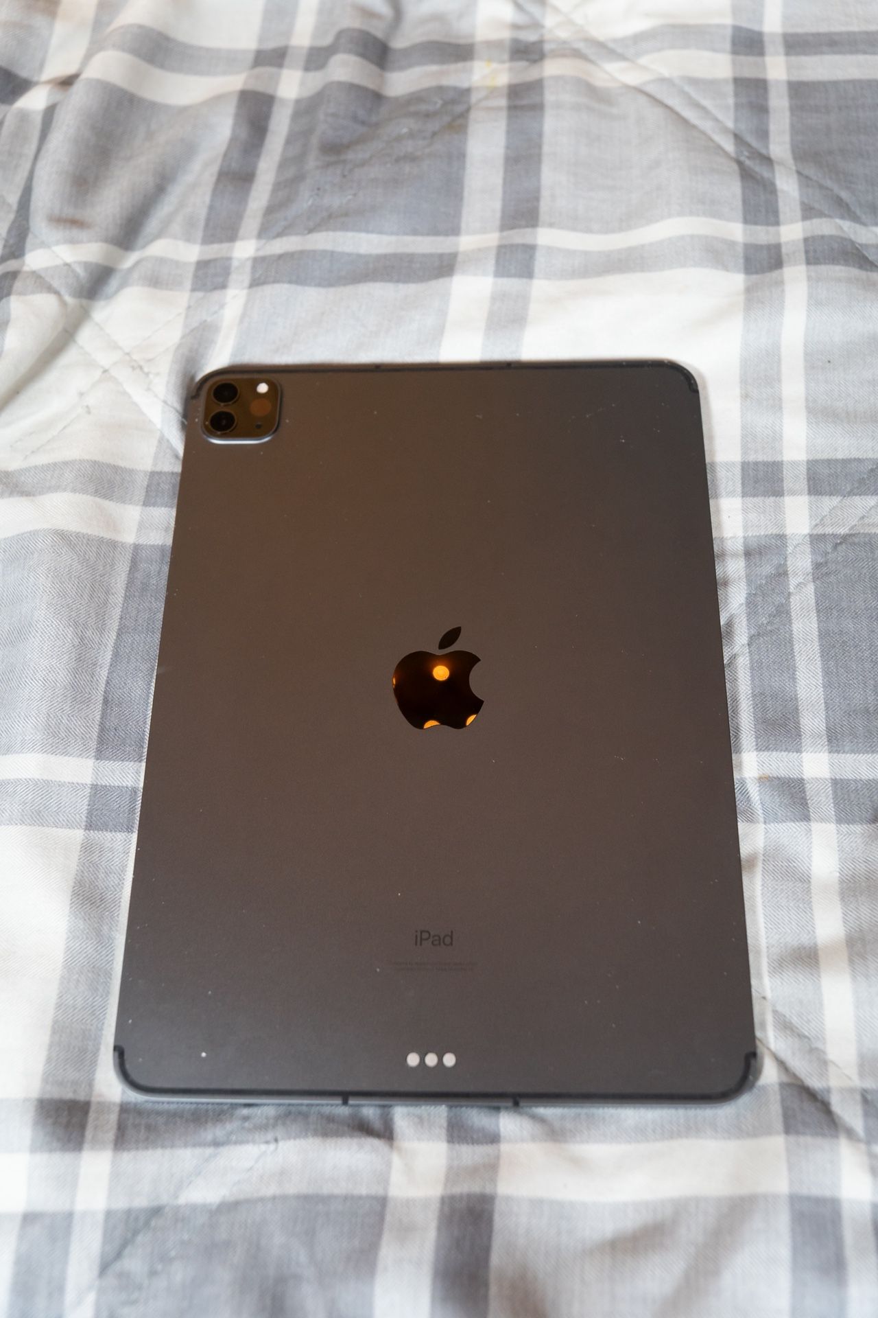 iPad Pro 11” M1 (2021) – 5G Unlocked