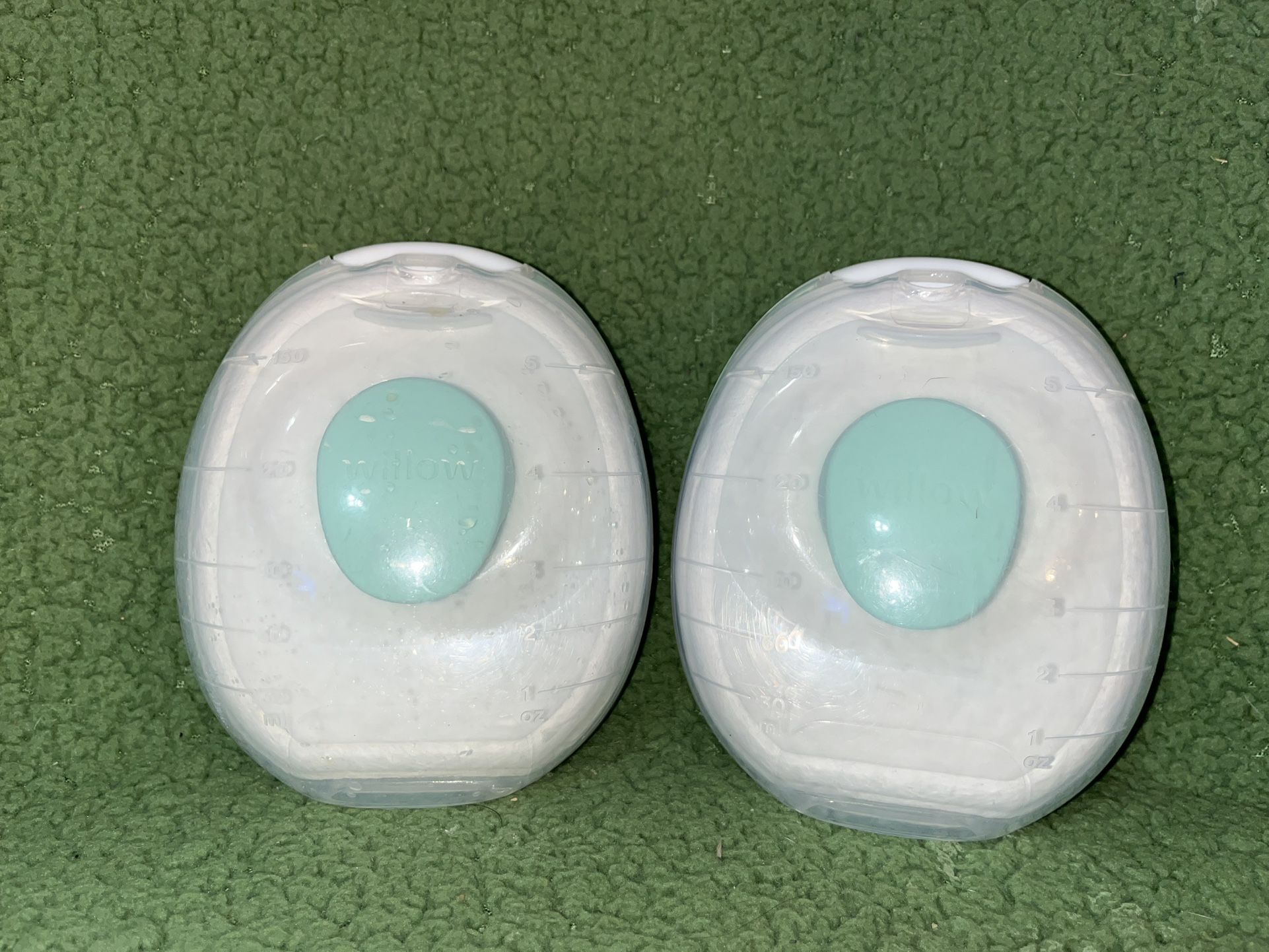 Breast Pump & Breastfeeding Essentials